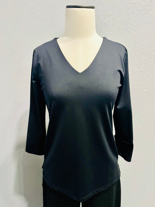 Lulu B 3/4 Sleeve Top